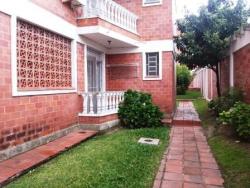 #A3022 - Apartamento para Venda em Pelotas - RS